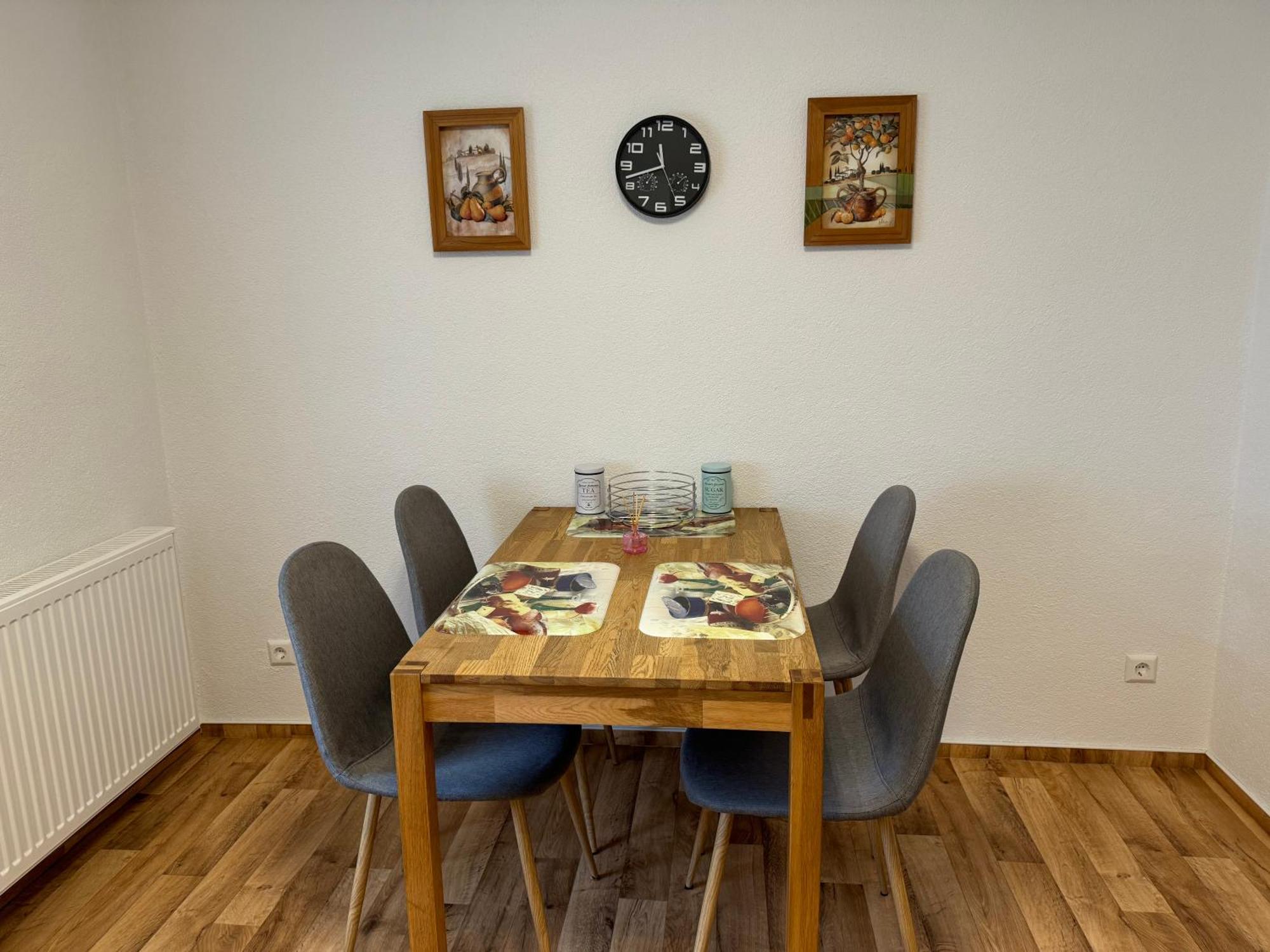 Ferienwohnung Le Petit ターレ エクステリア 写真